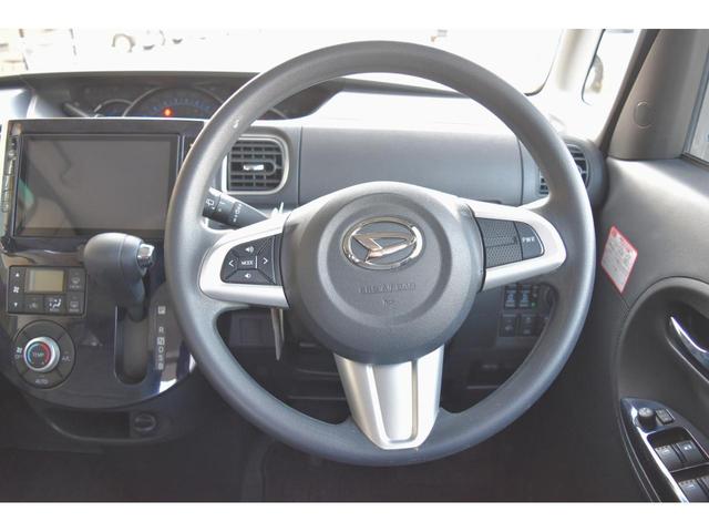 タント カスタムＸ　トップエディションリミテッドＳＡＩＩＩ　純正８インチナビ　ＴＶ　ブルートゥース　ＨＤＭＩ　パノラミックビューバックカメラ　両側パワースライドドア　オートＬＥＤヘッドライト　シートヒーター　オートエアコン　スマートアシスト　革調シートカバー（9枚目）