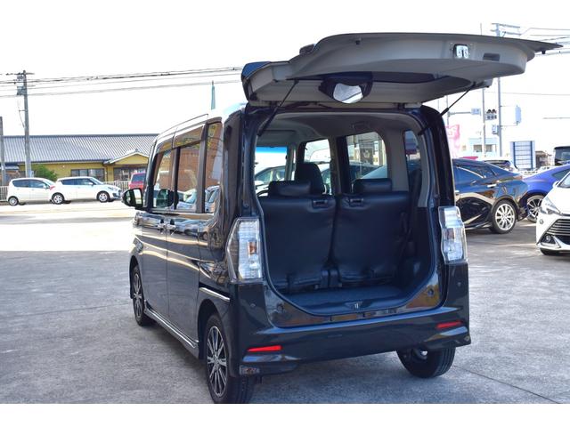 タント カスタムＸ　トップエディションリミテッドＳＡＩＩＩ　純正８インチナビ　ＴＶ　ブルートゥース　ＨＤＭＩ　パノラミックビューバックカメラ　両側パワースライドドア　オートＬＥＤヘッドライト　シートヒーター　オートエアコン　スマートアシスト　革調シートカバー（71枚目）