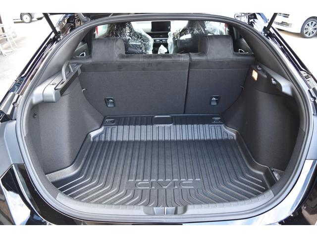 �y���[���Ή��z�f�ډ摜�ȊO�̂���]�̉摜�����[���ɂđ��t�\�ł��B�܂��͂��C�y�ɂ��₢���킹���������B