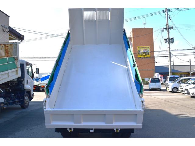 �y���[���Ή��z�f�ډ摜�ȊO�̂���]�̉摜�����[���ɂđ��t�\�ł��B�܂��͂��C�y�ɂ��₢���킹���������B