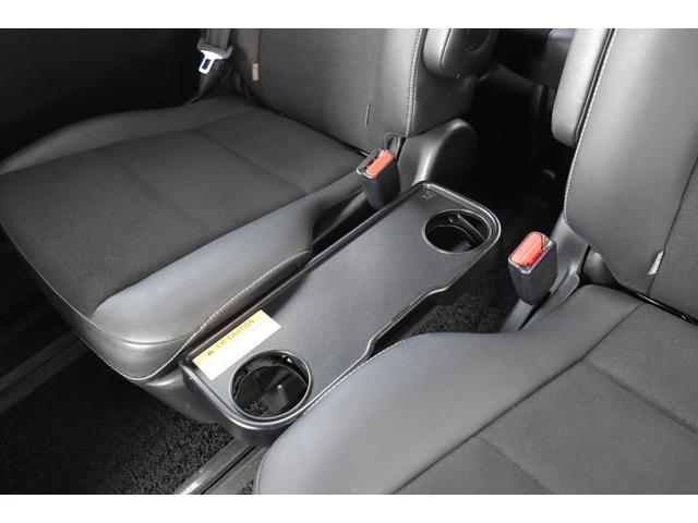 ノア ハイブリッドＳｉ　ダブルバイビー　純正ナビＺ６８Ｔ　両側パワースライドドア　オートＬＥＤヘッドライト　コンビシート　デュアルオートエアコン　セーフティセンス　ロールサンシェード　ＴＲＤエアロ　クルコン　バックカメラ　シートヒーター（22枚目）