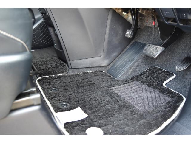 ノア ハイブリッドＳｉ　ダブルバイビー　純正ナビＺ６８Ｔ　両側パワースライドドア　オートＬＥＤヘッドライト　コンビシート　デュアルオートエアコン　セーフティセンス　ロールサンシェード　ＴＲＤエアロ　クルコン　バックカメラ　シートヒーター（39枚目）