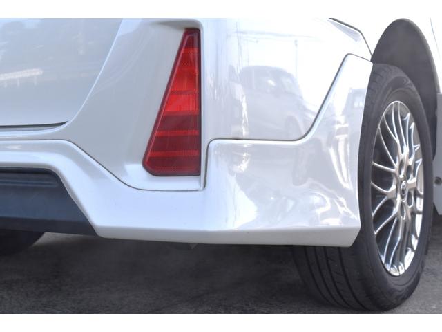 ノア ハイブリッドＳｉ　ダブルバイビー　純正ナビＺ６８Ｔ　両側パワースライドドア　オートＬＥＤヘッドライト　コンビシート　デュアルオートエアコン　セーフティセンス　ロールサンシェード　ＴＲＤエアロ　クルコン　バックカメラ　シートヒーター（58枚目）