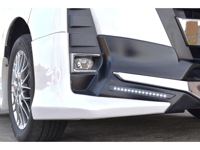 ノア ハイブリッドＳｉ　ダブルバイビー　純正ナビＺ６８Ｔ　両側パワースライドドア　オートＬＥＤヘッドライト　コンビシート　デュアルオートエアコン　セーフティセンス　ロールサンシェード　ＴＲＤエアロ　クルコン　バックカメラ　シートヒーター（72枚目）