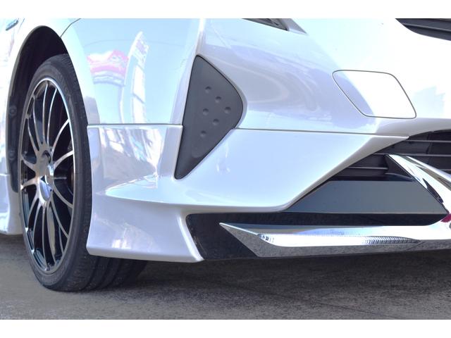 プリウス Ｓ　モデリスタエアロ　セーフティセンス　オートＬＥＤヘッドライト　クルコン　ナビ　ＣＤ　ＴＶ　バックカメラ　ＥＴＣ　オートエアコン　アクセサリーソケット　社外アルミ　ハンドルオーディオＳ／Ｗ　キーフリー（48枚目）