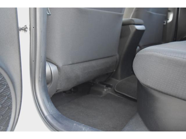 プリウス Ｓ　モデリスタエアロ　セーフティセンス　オートＬＥＤヘッドライト　クルコン　ナビ　ＣＤ　ＴＶ　バックカメラ　ＥＴＣ　オートエアコン　アクセサリーソケット　社外アルミ　ハンドルオーディオＳ／Ｗ　キーフリー（59枚目）