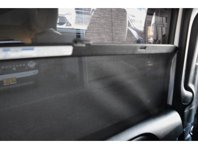 ヴォクシー ＺＳ　煌ＩＩＩ　純正９インチナビ　両側パワースライド　セーフティセンス　コンビシート　デュアルオートエアコン　モデリスタエアロ　クリアランスソナー　クルコン　ＵＳＢポート　ロールサンシェード　シートバックテーブル（35枚目）