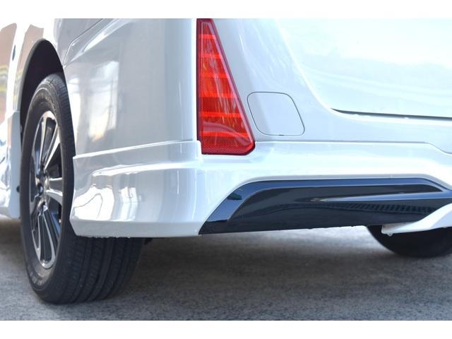 ヴォクシー ＺＳ　煌ＩＩＩ　純正９インチナビ　両側パワースライド　セーフティセンス　コンビシート　デュアルオートエアコン　モデリスタエアロ　クリアランスソナー　クルコン　ＵＳＢポート　ロールサンシェード　シートバックテーブル（53枚目）