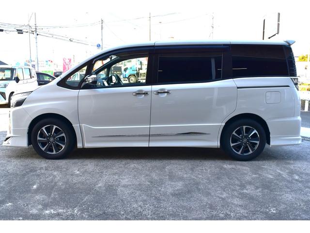 ヴォクシー ＺＳ　煌ＩＩＩ　純正９インチナビ　両側パワースライド　セーフティセンス　コンビシート　デュアルオートエアコン　モデリスタエアロ　クリアランスソナー　クルコン　ＵＳＢポート　ロールサンシェード　シートバックテーブル（73枚目）