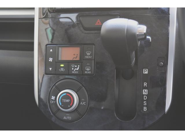 タント カスタムＸ　トップエディションＳＡＩＩＩ　ナビ　ＴＶ・ＤＶＤ・ブルートゥース　バックカメラ　ＥＴＣ　左パワースライドドア　オートＬＥＤヘッドライト　スマートアシスト　ロールサンシェード　オートエアコン　アイドルストップ　シートヒーター（12枚目）
