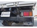 　２トンダンプ　２ｔ　５ＭＴ　５速マニュアル　コボレーン　左電動格納ミラー　ＥＴＣ　ビニールシートカバー　ＡＳＲ　ＥＣＯＮＯ　坂道発進補助　荷台ピン　ブル掛け　荷台塗装済み（34枚目）