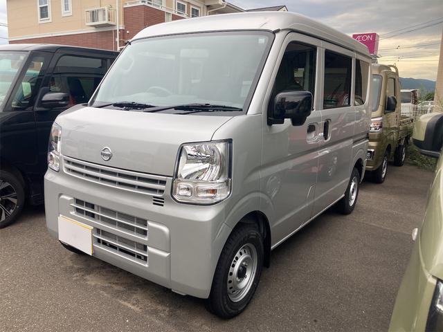 日産 ＮＶ１００クリッパーバン