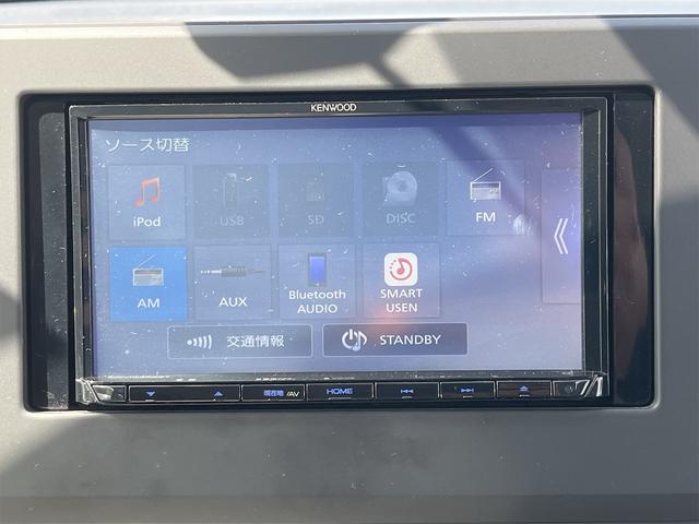 Ｘ　ＥＴＣ　バックカメラ　ナビ　クリアランスソナー　衝突被害軽減システム　オートライト　スマートキー　アイドリングストップ　電動格納ミラー　ベンチシート　ＣＶＴ　盗難防止システム　ＡＢＳ　ＥＳＣ　ＣＤ(5枚目)