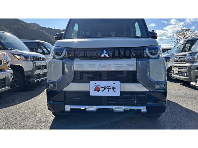 デリカミニ Ｔ　プレミアム　全周囲カメラ　両側電動スライドドア　オートクルーズコントロール　レーンアシスト　衝突被害軽減システム　ＬＥＤヘッドランプ　スマートキー　アイドリングストップ　電動格納ミラー　シートヒーター（13枚目）