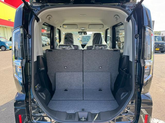 スペーシアカスタム ハイブリッドＧＳ　両側スライド・片側電動　クリアランスソナー　オートクルーズコントロール　レーンアシスト　衝突被害軽減システム　オートライト　ＬＥＤヘッドランプ　スマートキー　アイドリングストップ　電動格納ミラー（8枚目）