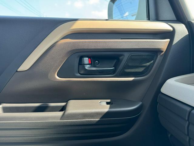 スペーシア ハイブリッドＧ　両側スライドドア　クリアランスソナー　オートライト　ＬＥＤヘッドランプ　スマートキー　アイドリングストップ　電動格納ミラー　ベンチシート　ＣＶＴ　盗難防止システム　ＡＢＳ　ＥＳＣ　衝突安全ボディ（21枚目）