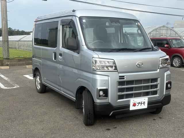 ハイゼットカーゴ デラックスリミテッド 4WD CVT 衝突被害軽減システム クリアランスソナー ナビ 両側スライドドア アイドリングストップ アルミホイール ESC エアコン パワーステアリング(4枚目)