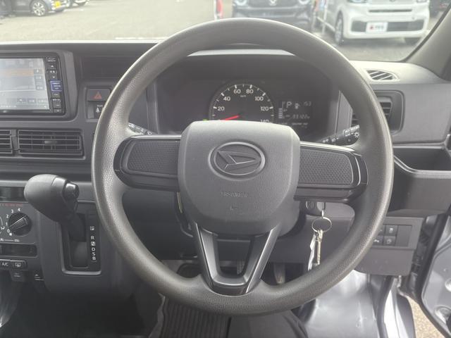 ハイゼットカーゴ デラックスリミテッド 4WD CVT 衝突被害軽減システム クリアランスソナー ナビ 両側スライドドア アイドリングストップ アルミホイール ESC エアコン パワーステアリング(12枚目)