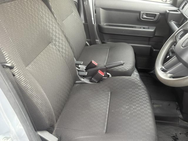 ハイゼットカーゴ デラックスリミテッド 4WD CVT 衝突被害軽減システム クリアランスソナー ナビ 両側スライドドア アイドリングストップ アルミホイール ESC エアコン パワーステアリング(18枚目)