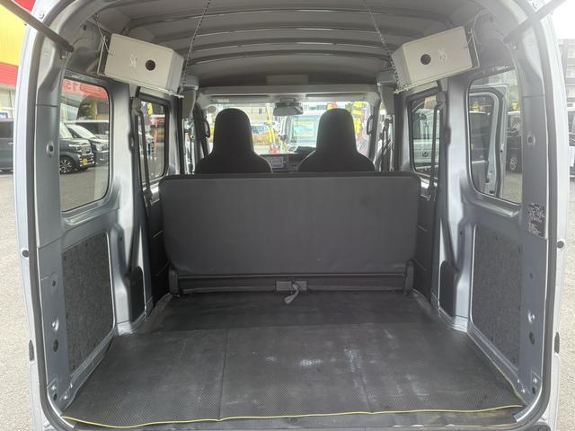 ハイゼットカーゴ デラックスリミテッド 4WD CVT 衝突被害軽減システム クリアランスソナー ナビ 両側スライドドア アイドリングストップ アルミホイール ESC エアコン パワーステアリング(20枚目)