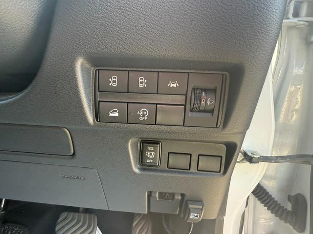 eKクロススペース G プレミアム 両側電動スライドドア クリアランスソナー オートクルーズコントロール レーンアシスト 衝突被害軽減システム LEDヘッドランプ アイドリングストップ 電動格納ミラー シートヒーター ベンチシート(12枚目)