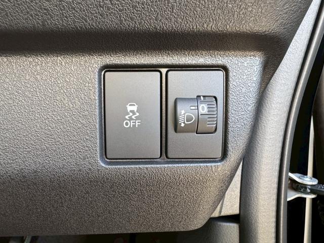 N-BOXカスタム ベースグレード 両側スライド・片側電動 クリアランスソナー オートクルーズコントロール レーンアシスト 衝突被害軽減システム オートライト LEDヘッドランプ スマートキー アイドリングストップ 電動格納ミラー(13枚目)