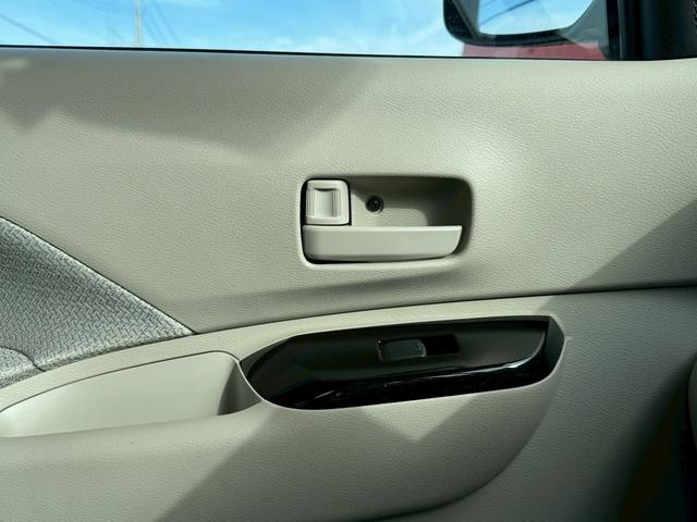 ルークス Ｘ　両側スライド・片側電動　ナビ　クリアランスソナー　衝突被害軽減システム　ＬＥＤヘッドランプ　スマートキー　アイドリングストップ　電動格納ミラー　ベンチシート　ＣＶＴ　盗難防止システム　ＡＢＳ　ＥＳＣ（14枚目）