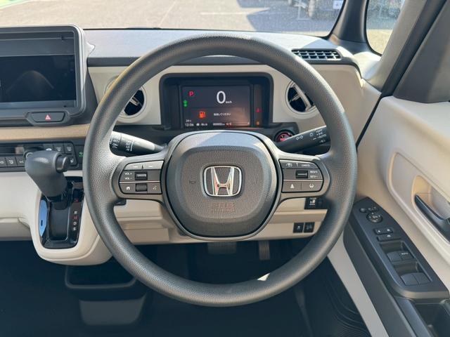 N-BOX ベースグレード 両側スライド・片側電動 クリアランスソナー オートクルーズコントロール レーンアシスト 衝突被害軽減システム オートライト LEDヘッドランプ スマートキー アイドリングストップ 電動格納ミラー(10枚目)