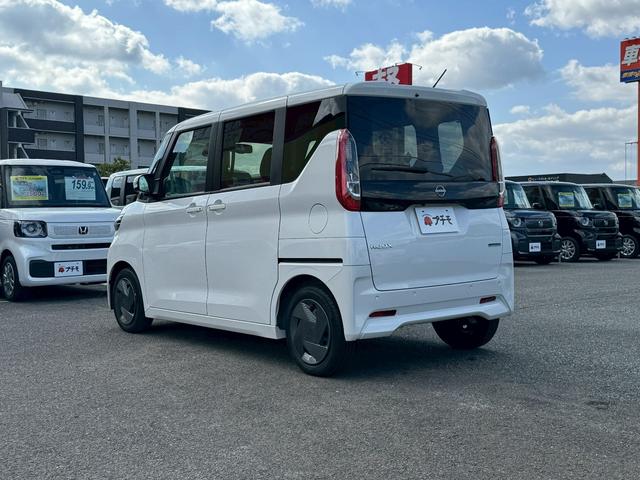 ルークス Ｘ　ドライブレコーダー　バックカメラ　両側スライド・片側電動　ナビ　クリアランスソナー　衝突被害軽減システム　オートライト　ＬＥＤヘッドランプ　スマートキー　アイドリングストップ　電動格納ミラー（7枚目）