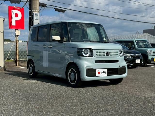 N-BOX ファッションスタイル 両側スライド・片側電動 オートクルーズコントロール 衝突被害軽減システム オートライト LEDヘッドランプ スマートキー アイドリングストップ 電動格納ミラー ベンチシート CVT 盗難防止システム(4枚目)