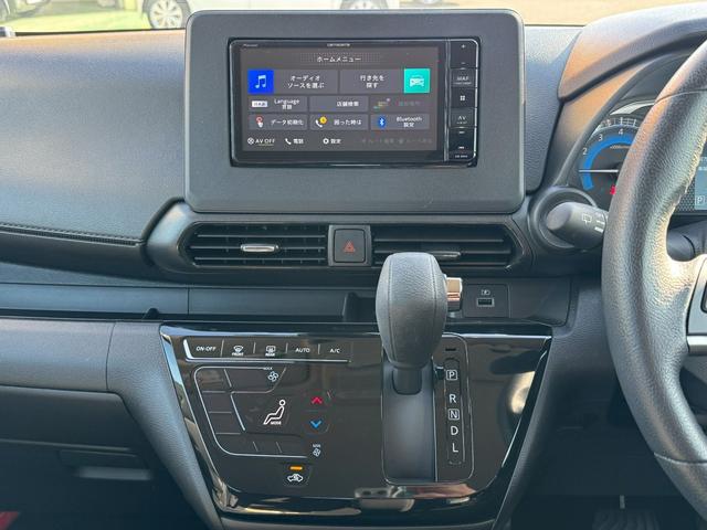 デイズ ハイウェイスター X ドライブレコーダー ナビ クリアランスソナー 衝突被害軽減システム オートライト LEDヘッドランプ スマートキー アイドリングストップ 電動格納ミラー ベンチシート CVT 盗難防止システム ABS(14枚目)