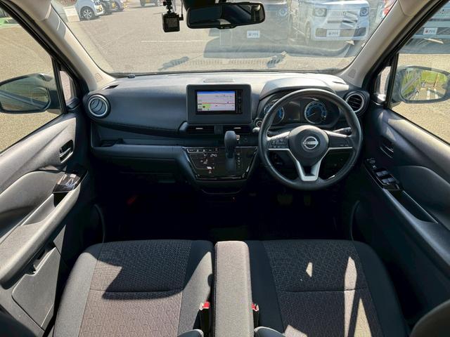 デイズ ハイウェイスター X ドライブレコーダー ナビ クリアランスソナー 衝突被害軽減システム オートライト LEDヘッドランプ スマートキー アイドリングストップ 電動格納ミラー ベンチシート CVT 盗難防止システム ABS(9枚目)