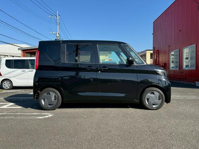 ルークス Ｘ　ドライブレコーダー　両側スライド・片側電動　ナビ　クリアランスソナー　衝突被害軽減システム　オートライト　ＬＥＤヘッドランプ　スマートキー　アイドリングストップ　電動格納ミラー　ベンチシート　ＣＶＴ（5枚目）