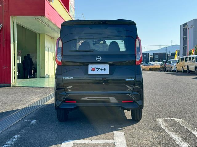 ルークス Ｘ　ドライブレコーダー　両側スライド・片側電動　ナビ　クリアランスソナー　衝突被害軽減システム　オートライト　ＬＥＤヘッドランプ　スマートキー　アイドリングストップ　電動格納ミラー　ベンチシート　ＣＶＴ（6枚目）