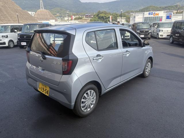 ミライース Ｌ　ＳＡＩＩＩ　クリアランスソナー　衝突被害軽減システム　オートライト　キーレスエントリー　アイドリングストップ　ＣＶＴ　盗難防止システム　ＡＢＳ　ＥＳＣ　衝突安全ボディ　エアコン　パワーステアリング（6枚目）