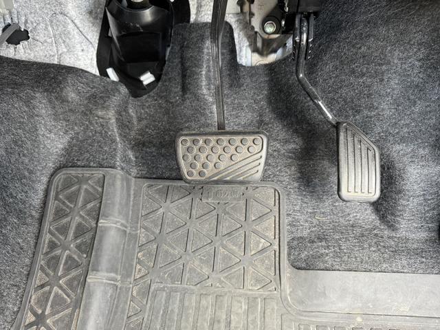 ピクシスエポック X SAIII クリアランスソナー 衝突被害軽減システム オートマチックハイビーム LEDヘッドランプ キーレスエントリー アイドリングストップ 電動格納ミラー CVT 盗難防止システム ABS ESC CD(22枚目)