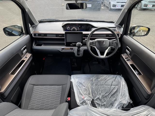 ワゴンＲカスタムＺ ハイブリッドＺＸ　クリアランスソナー　オートクルーズコントロール　レーンアシスト　衝突被害軽減システム　オートライト　ＬＥＤヘッドランプ　スマートキー　アイドリングストップ　電動格納ミラー　シートヒーター　ベンチシート（10枚目）