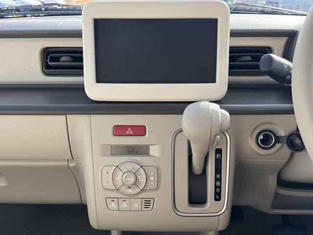 アルトラパン ハイブリッドＬ　クリアランスソナー　レーンアシスト　衝突被害軽減システム　オートライト　ＬＥＤヘッドランプ　スマートキー　アイドリングストップ　電動格納ミラー　シートヒーター　ベンチシート　ＣＶＴ　盗難防止システム（12枚目）