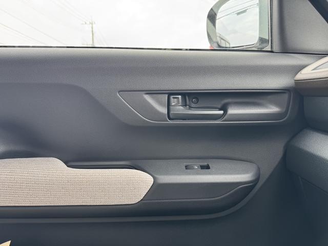 ムーヴ Ｌ　クリアランスソナー　衝突被害軽減システム　ＬＥＤヘッドランプ　キーレスエントリー　アイドリングストップ　電動格納ミラー　ＣＶＴ　盗難防止システム　ＡＢＳ　ＥＳＣ　衝突安全ボディ　エアコン（17枚目）