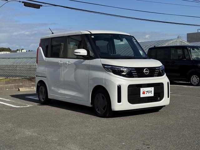 ルークス Ｘ　ドライブレコーダー　全周囲カメラ　両側スライド・片側電動　ナビ　クリアランスソナー　衝突被害軽減システム　ＬＥＤヘッドランプ　スマートキー　アイドリングストップ　電動格納ミラー　ベンチシート　ＣＶＴ（3枚目）