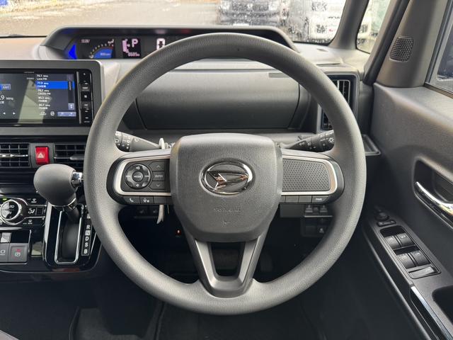 タント カスタムＸ　ドライブレコーダー　両側電動スライドドア　ナビ　クリアランスソナー　衝突被害軽減システム　オートライト　ＬＥＤヘッドランプ　スマートキー　アイドリングストップ　電動格納ミラー　シートヒーター（9枚目）