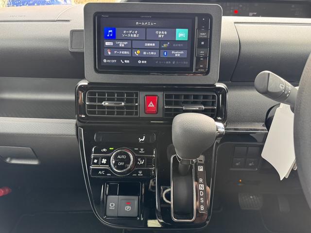 タント カスタムＸ　ドライブレコーダー　両側電動スライドドア　ナビ　クリアランスソナー　衝突被害軽減システム　オートライト　ＬＥＤヘッドランプ　スマートキー　アイドリングストップ　電動格納ミラー　シートヒーター（12枚目）