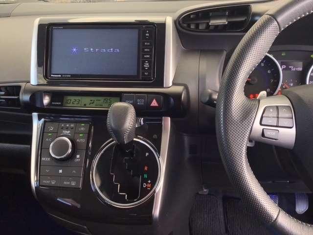 1.8S メモリーナビ リア席モニター リアカメラ スマートキ 地デジTV 後席モニタ 記録簿付 メモリナビ ABS アルミホイール キーフリー 横滑り防止 ナビTV DVD再生 ETC エアロ オートエアコン(3枚目)