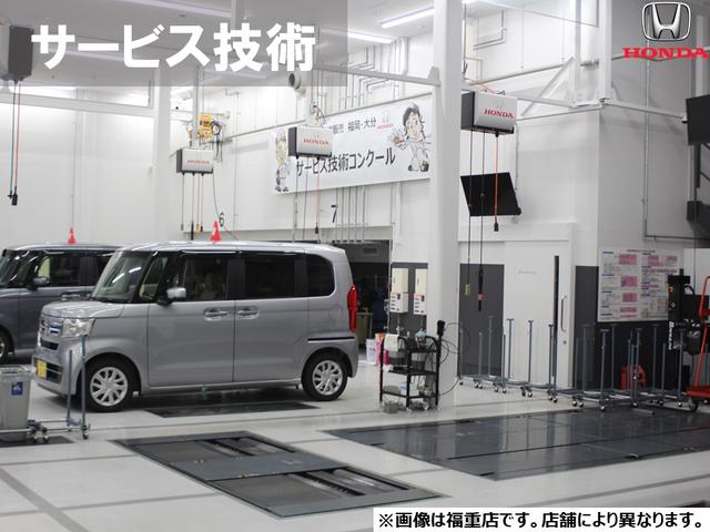 ステップワゴンスパーダ スパーダホンダセンシング　サイドリフトアップシート車　横滑り防止システム　両側自動ドア　ＡＡＣ　盗難防止装置　スマ鍵　フルＴＶ　クルコン　ＬＥＤライト　リアカメラ　サイドＳＲＳ　パワーステアリング　ＥＴＣ付　キーフリー　ＡＢＳ（40枚目）