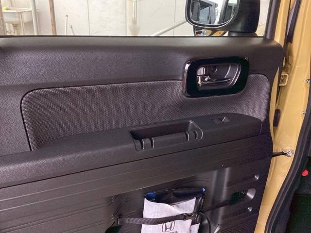 Ｎ－ＶＡＮ ファン　純正ナビ　フルセグ　リアカメラ　ＵＳＢ　クルコン　Ｒカメラ　衝突軽減　ＥＴＣ　両側スライドドア　ＥＳＣ　スマートキー　ＬＥＤヘッド　エアコン　盗難防止装置　Ｗエアバック　パワーウインドウ　バックソナー（34枚目）