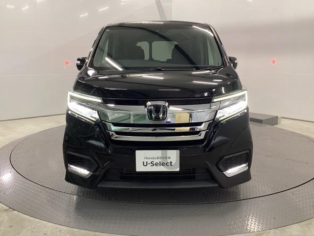 ステップワゴンスパーダ スパーダホンダセンシング　メモリーナビ　ＥＴＣ　リアカメラ　盗難防止　助手席エアバッグ　Ｗパワスラ　地デジ　ＬＥＤライト　横滑り防止システム　オートエアコン　ＵＳＢ　ナビ＆ＴＶ　三列シート　アイドリングＳ　スマ鍵　キーレス（6枚目）
