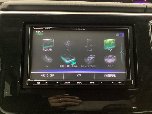 ステップワゴンスパーダ スパーダホンダセンシング　メモリーナビ　ＥＴＣ　リアカメラ　盗難防止　助手席エアバッグ　Ｗパワスラ　地デジ　ＬＥＤライト　横滑り防止システム　オートエアコン　ＵＳＢ　ナビ＆ＴＶ　三列シート　アイドリングＳ　スマ鍵　キーレス（10枚目）