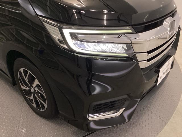 ステップワゴンスパーダ スパーダホンダセンシング　メモリーナビ　ＥＴＣ　リアカメラ　盗難防止　助手席エアバッグ　Ｗパワスラ　地デジ　ＬＥＤライト　横滑り防止システム　オートエアコン　ＵＳＢ　ナビ＆ＴＶ　三列シート　アイドリングＳ　スマ鍵　キーレス（20枚目）