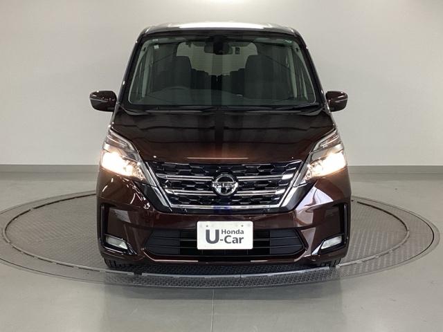 セレナ ＸＶ　メモリーナビ　両側電動スライドドア　地デジ　３列シート　ＵＳＢ　オートクルーズ　ＤＶＤ再生機能　ＥＴＣ車載器　ウォークスルー　インテリキー　バックカメラ　記録簿　ドラレコ　パワーウインドウ　ナビＴＶ（6枚目）