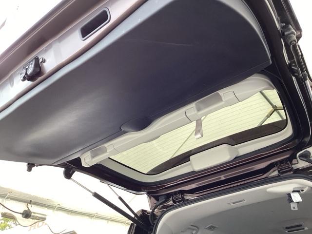 セレナ ＸＶ　メモリーナビ　両側電動スライドドア　地デジ　３列シート　ＵＳＢ　オートクルーズ　ＤＶＤ再生機能　ＥＴＣ車載器　ウォークスルー　インテリキー　バックカメラ　記録簿　ドラレコ　パワーウインドウ　ナビＴＶ（67枚目）